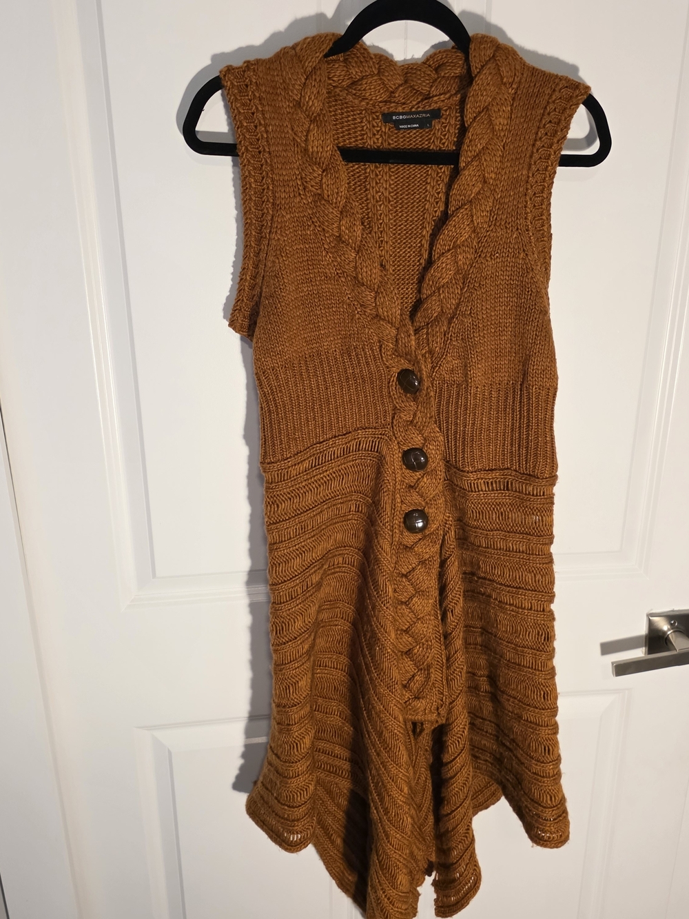 Sleeveless Cable Knit Button-Front Sweater Vest - Rust